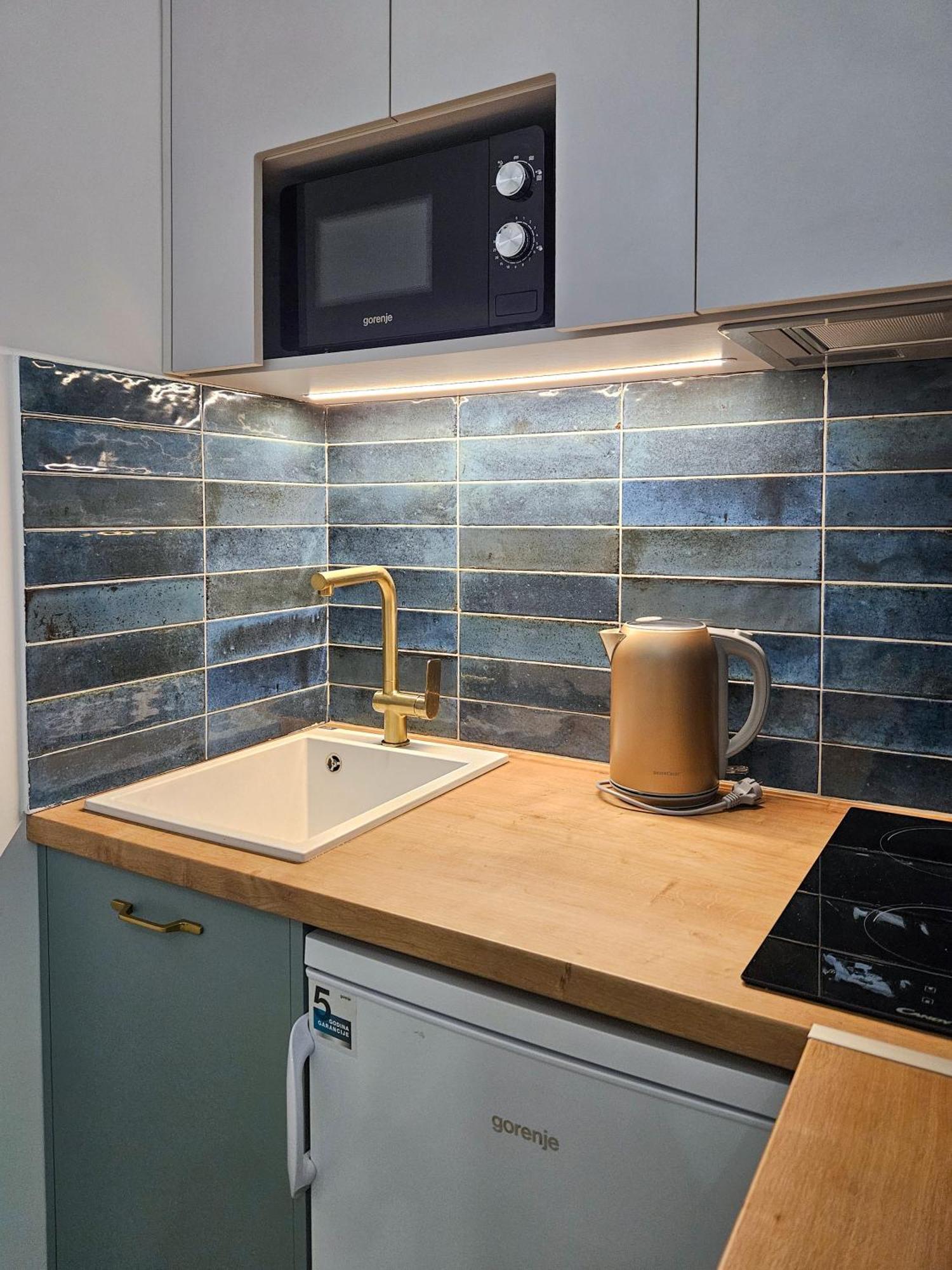 Easy Life Apartment Белград Екстериор снимка