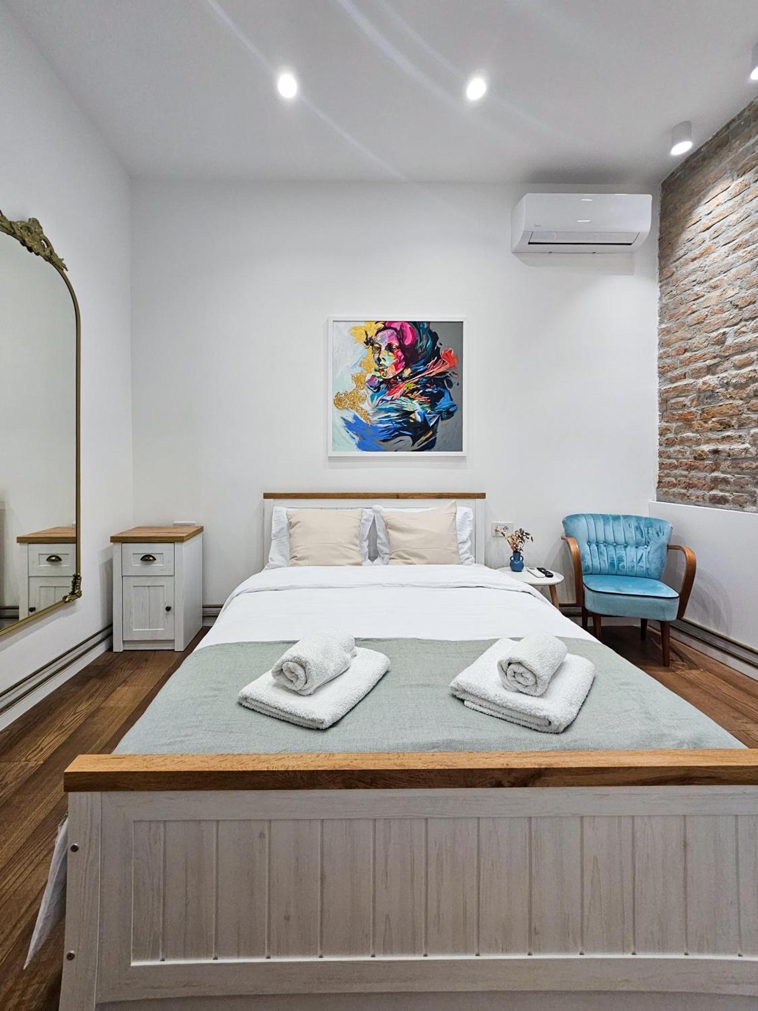 Easy Life Apartment Белград Екстериор снимка